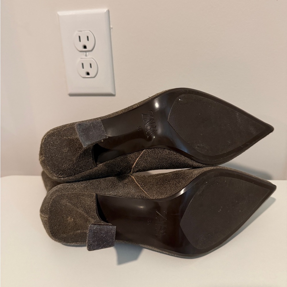 Zara Women's Brown Suede Pointed-Toe Ankle Boots - Picture 5 of 5